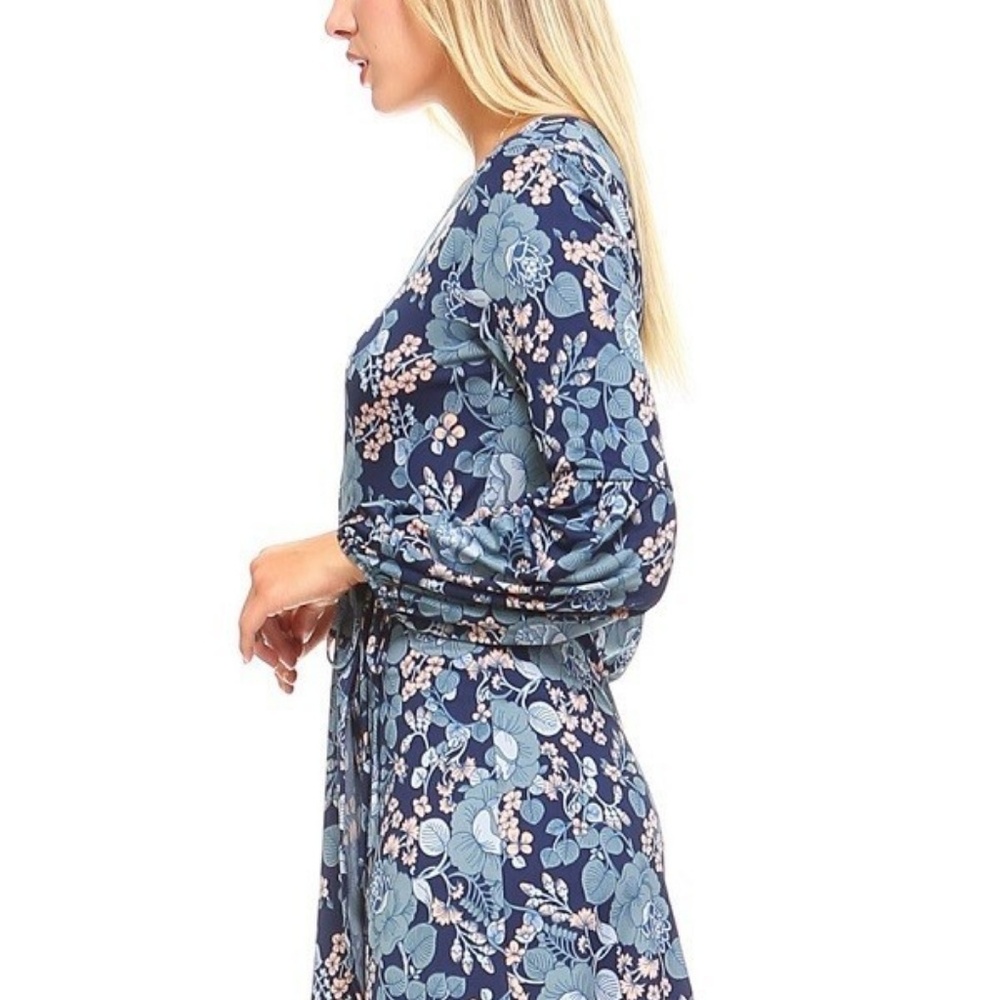 2 Hearts Navy Blue Floral Dress - Picture 3 of 6